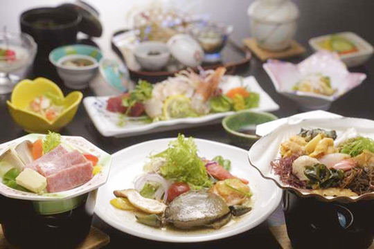 浅虫温泉　椿館