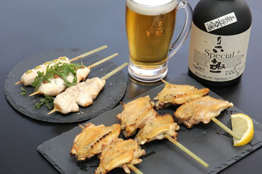 奥入瀬温泉　灯と楓