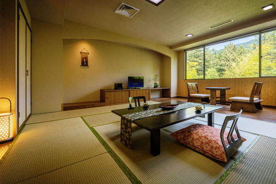 創作料理が自慢の宿　会津　喜多方　熱塩温泉　山形屋