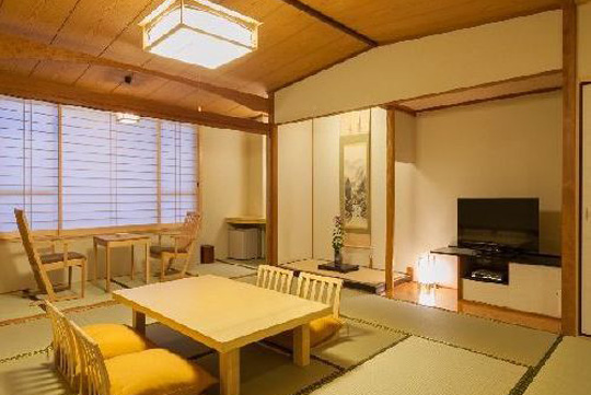 湯田温泉　ユウベルホテル松政