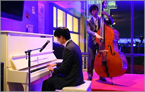 大江戸温泉物 箕面観光ホテル ジャズライブ