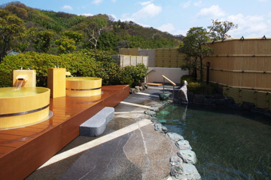 道後温泉　茶玻瑠