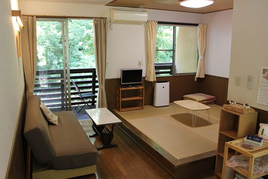 ペットと泊まれる貸別荘　あしあとの杜