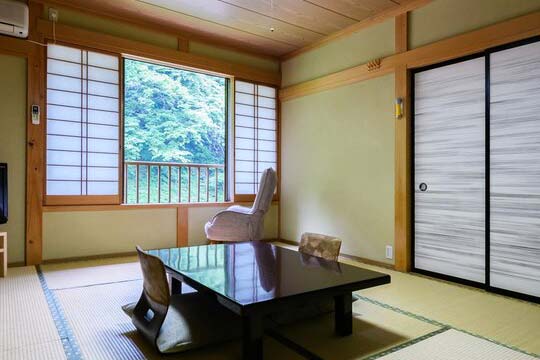 尻焼温泉　星ヶ岡山荘