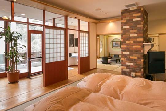 金沢湯涌温泉　湯の出旅館