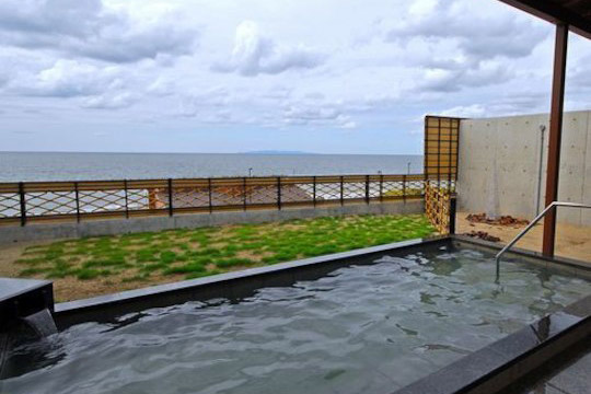 瀬波温泉　くつろぎの宿　旅館　静雲荘