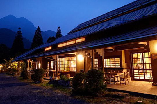 由布院温泉 ゆふいん 名苑と名水の宿 梅園