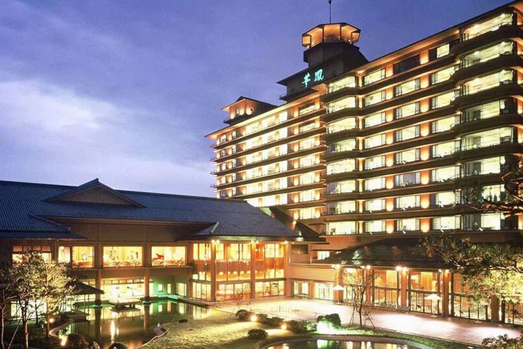 月岡温泉　白玉の湯　華鳳