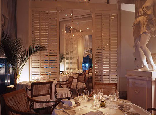 ホテル ザ・マンハッタン