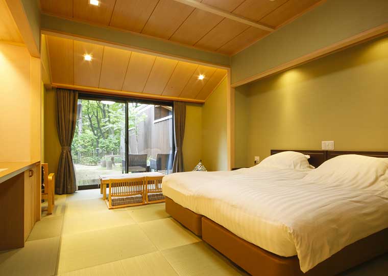 有馬温泉　ＳＰＡ　ＴＥＲＲＡＣＥ紫翠