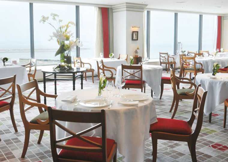 神戸ポートピアホテル