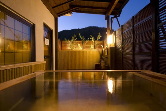 セルフ＆スマートホテル亀屋本店