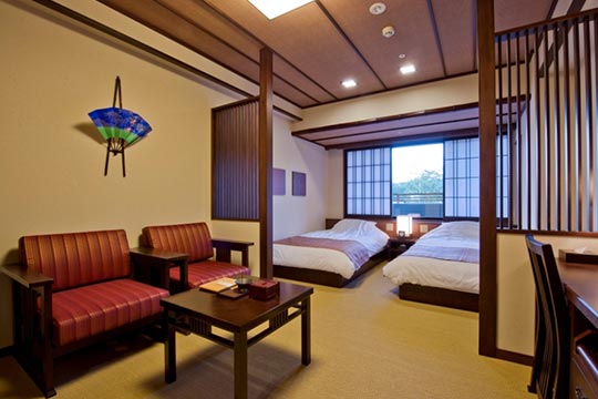 京都嵐山温泉　花伝抄