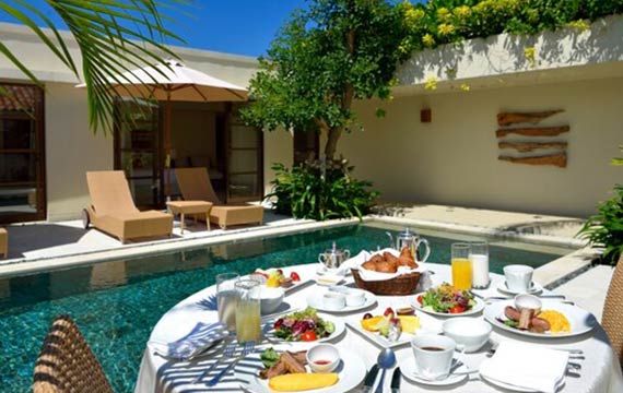 ジ・ウザテラス　ビーチクラブヴィラズ