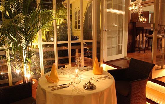 伊豆高原温泉　客室露天風呂付リゾートホテル　コルテラルゴ伊豆高原