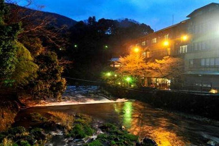箱根温泉 鶴井の宿 紫雲荘
