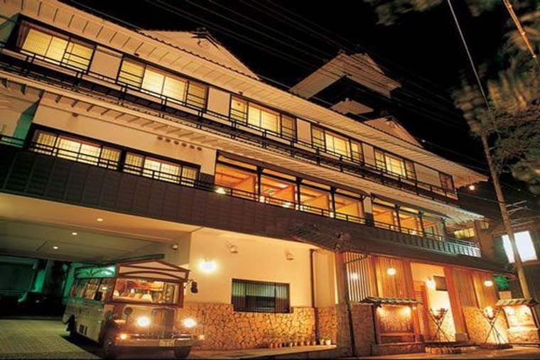 箱根湯本温泉 箱根 花紋