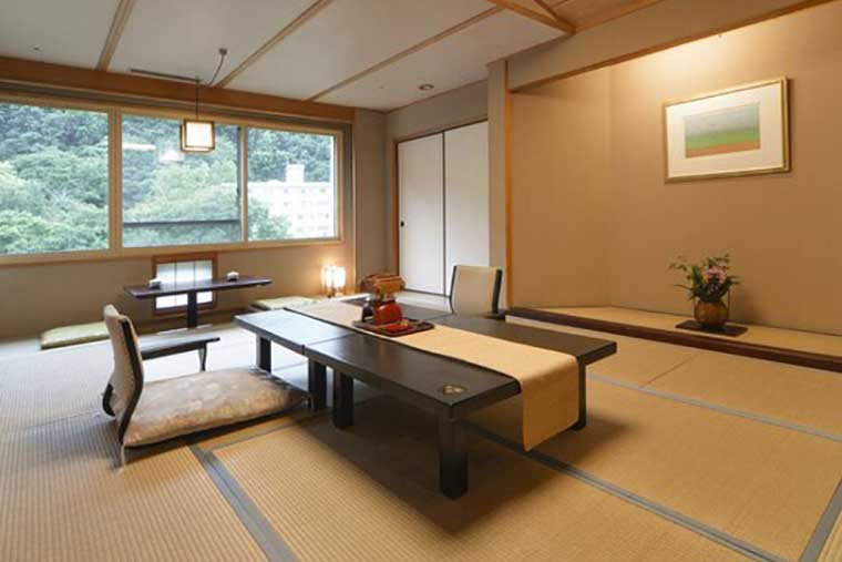 定山渓温泉 花もみじ