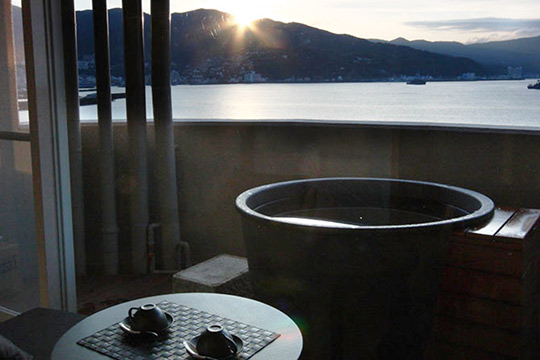 ラグジュアリー 和 ホテル 風の薫