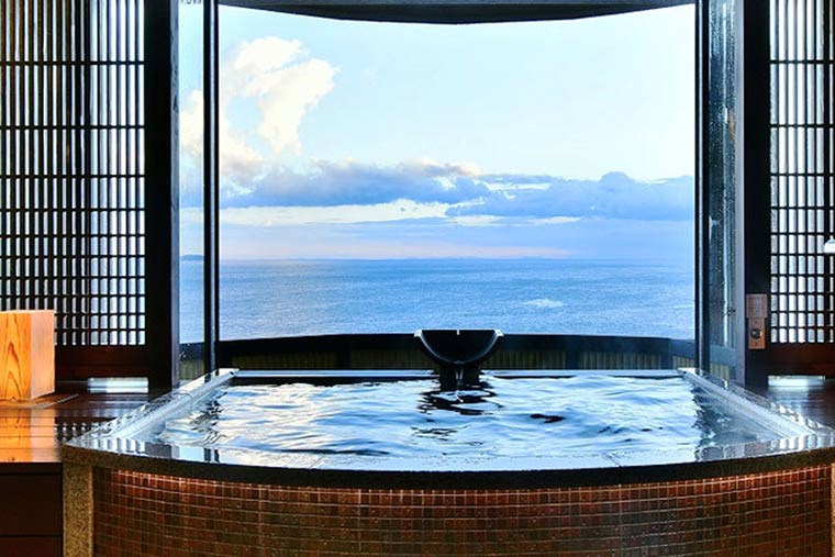 ラグジュアリー 和 ホテル 風の薫