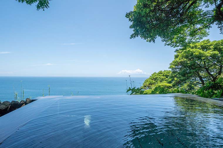 伊豆北川温泉 お祝いの宿 吉祥CAREN