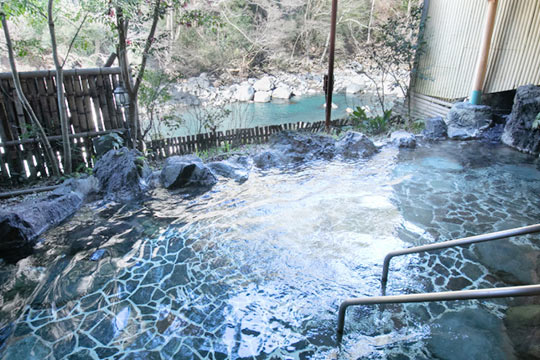 箱根温泉　鶴井の宿　紫雲荘