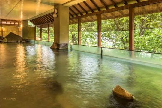 定山渓温泉　定山渓ビューホテル