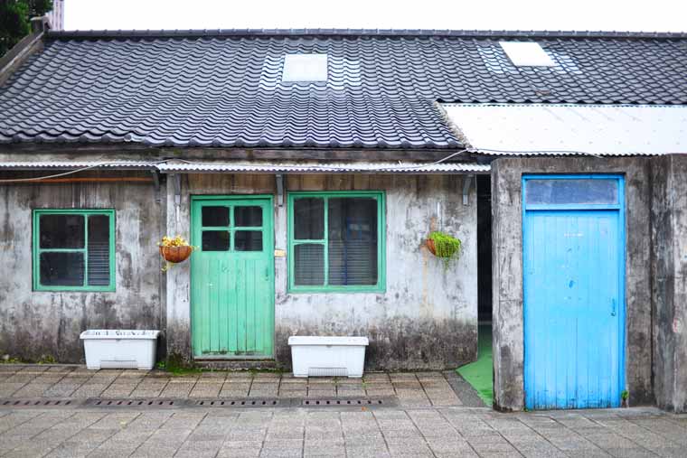 四四南村 (スースーナンツン)