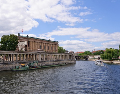 ムゼウムスインゼル（博物館島）