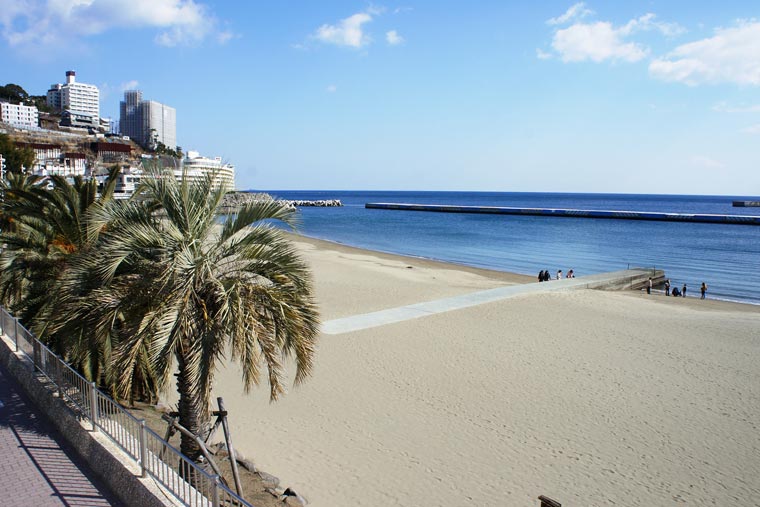 熱海サンビーチ