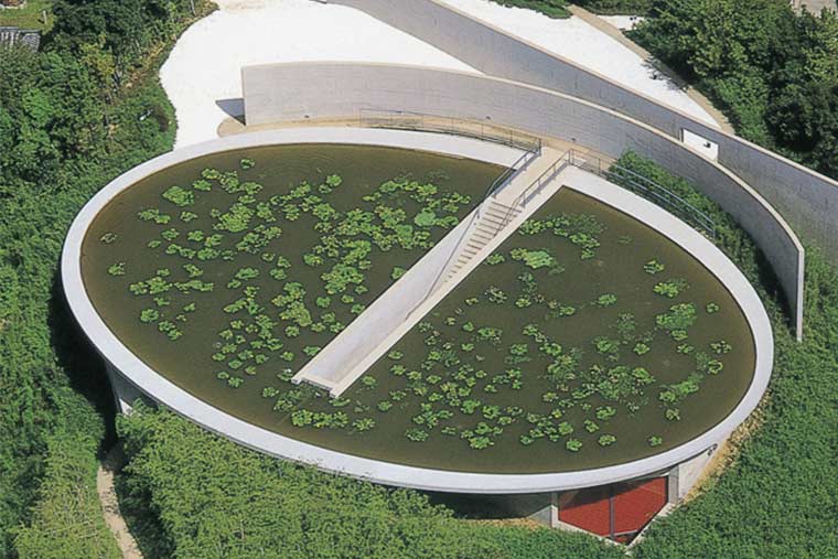 本福寺・水御堂