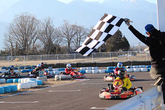 あづみ野 F-1 パーク