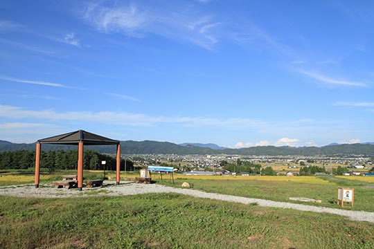 すずむしの里安曇野まつかわ村