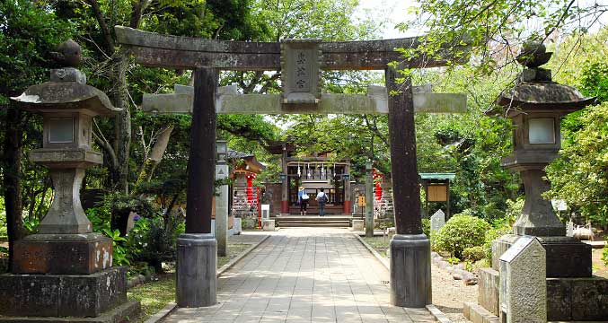 江島神社 奥津宮