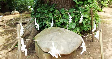 江島神社 奥津宮