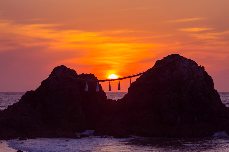 桜井二見ヶ浦 夫婦岩