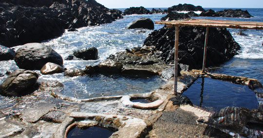 平内海中温泉 （屋久島）