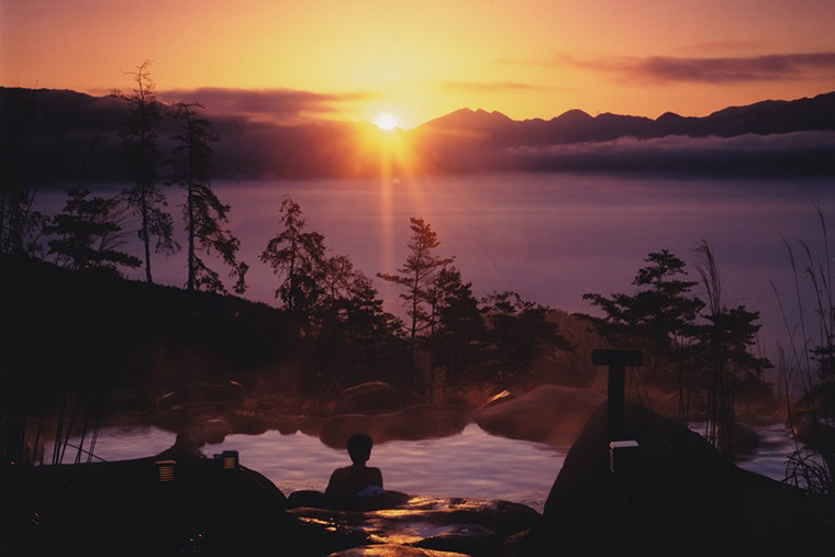 ほったらかし温泉から見える夕日