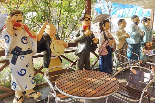 道後はいから通り