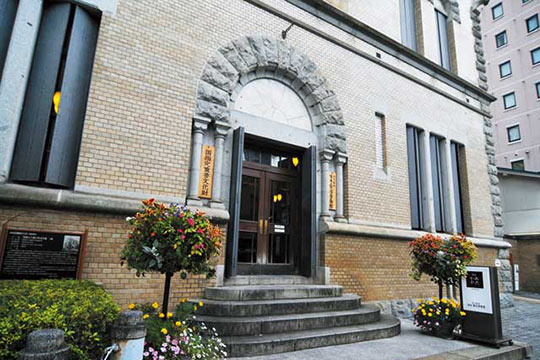 もりおか啄木・賢治青春館