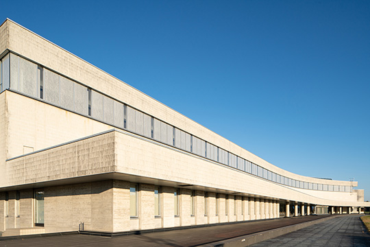 岩手県立美術館