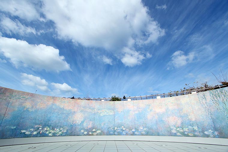 大塚国際美術館 クロード・モネ『大睡蓮』の屋外展示