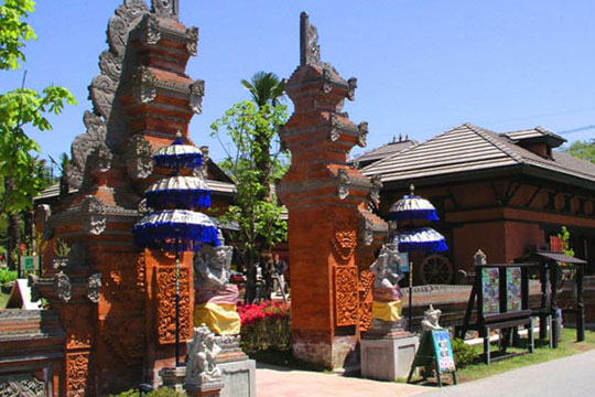 アジアンオールドバザール