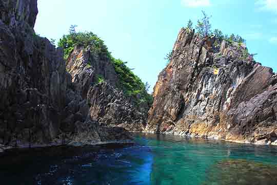 尖閣湾揚島遊園 （せんかくわんあげしまゆうえん）
