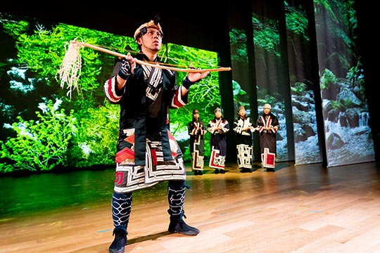 ウポポイ（民族共生象徴空間）