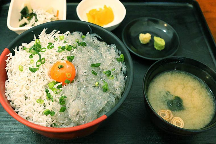 大洗漁協直営　かあちゃんの店