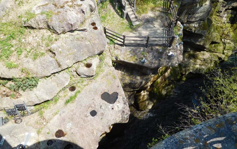 磊々峡（らいらいきょう）