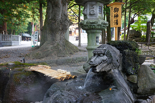 諏訪大社 下社秋宮