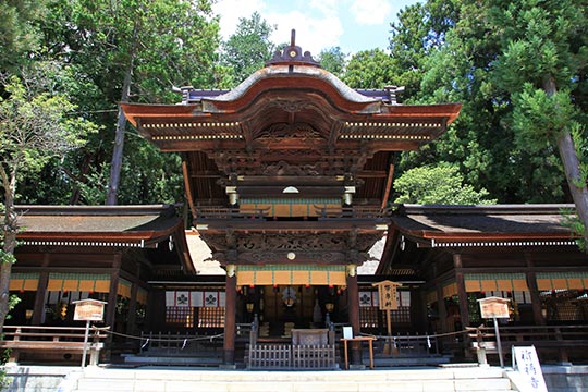 諏訪大社 下社秋宮