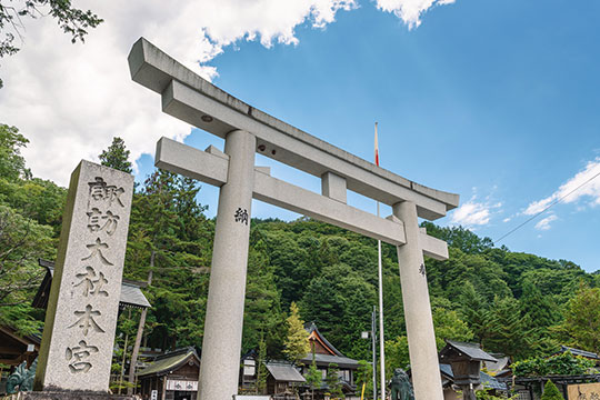 諏訪大社 上社本宮